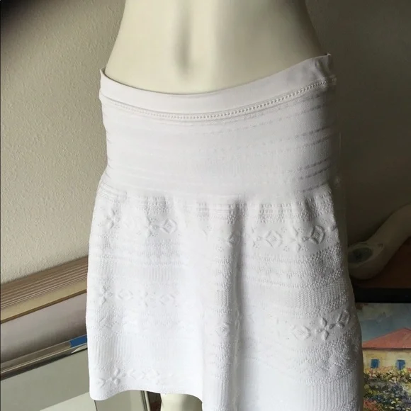 ROBERTO Cavalli SCATTER KNIT WHITE SKIRT - Picture 4 of 7